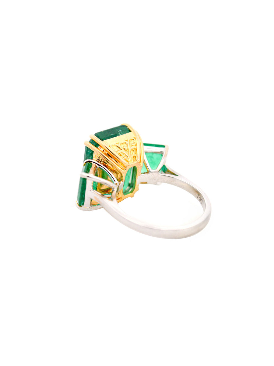 15.75ct Zambia Emerald 18K Gold Cocktail Ring